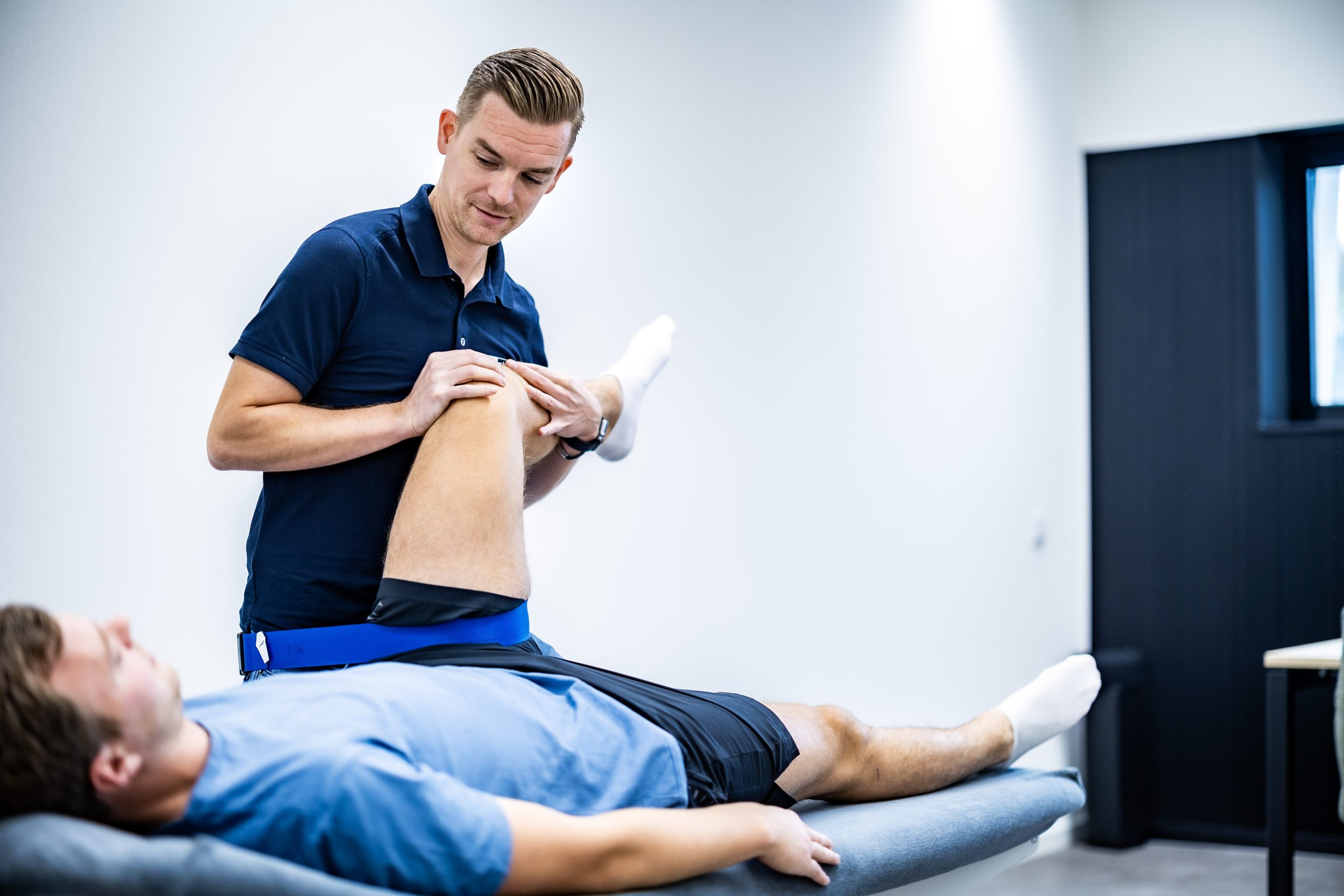 knieklachten behandelen met fysiotherapie in deurne